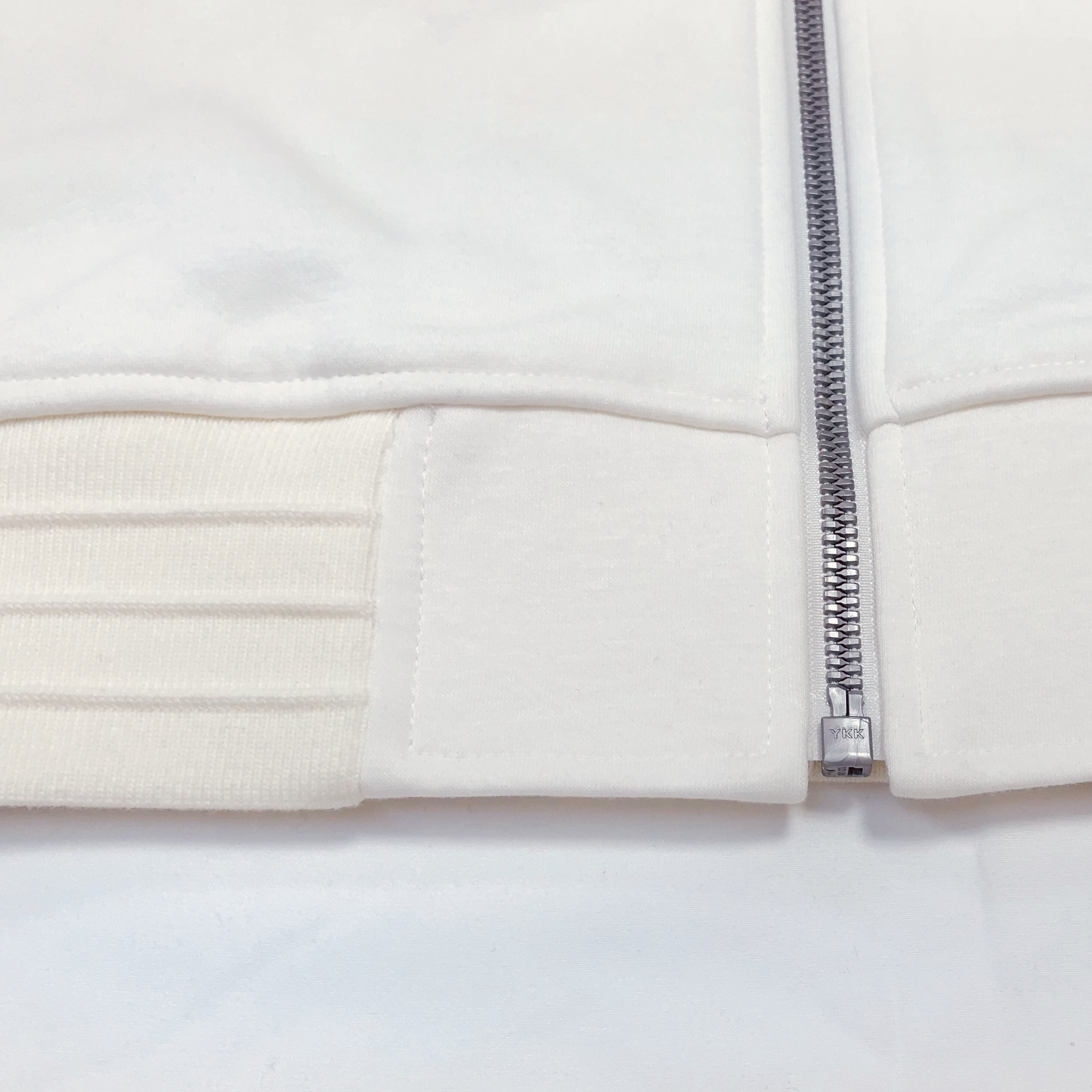 ZIPUPジャケット 23213010