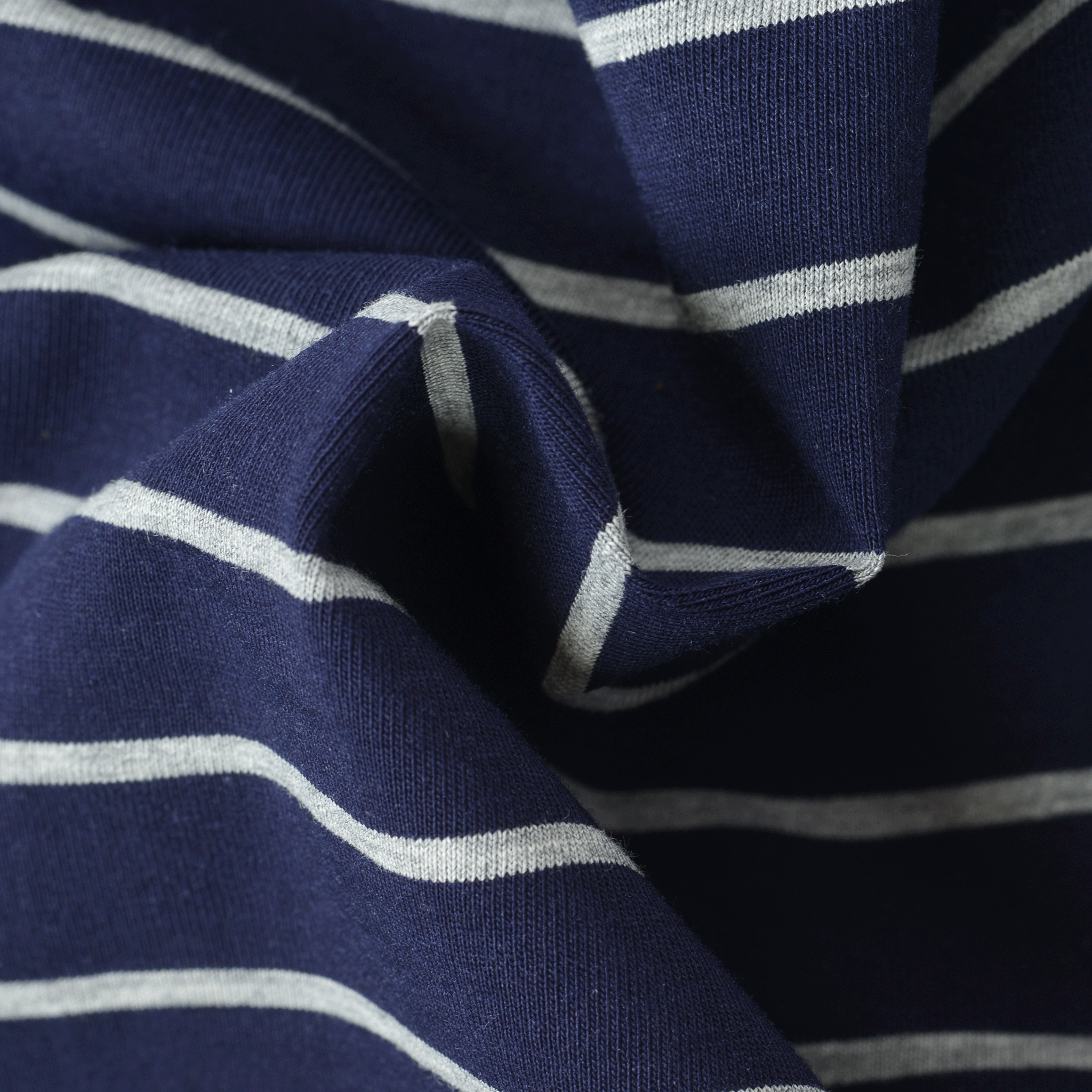 ボーダー柄ドロップショルダーTシャツ 26110570