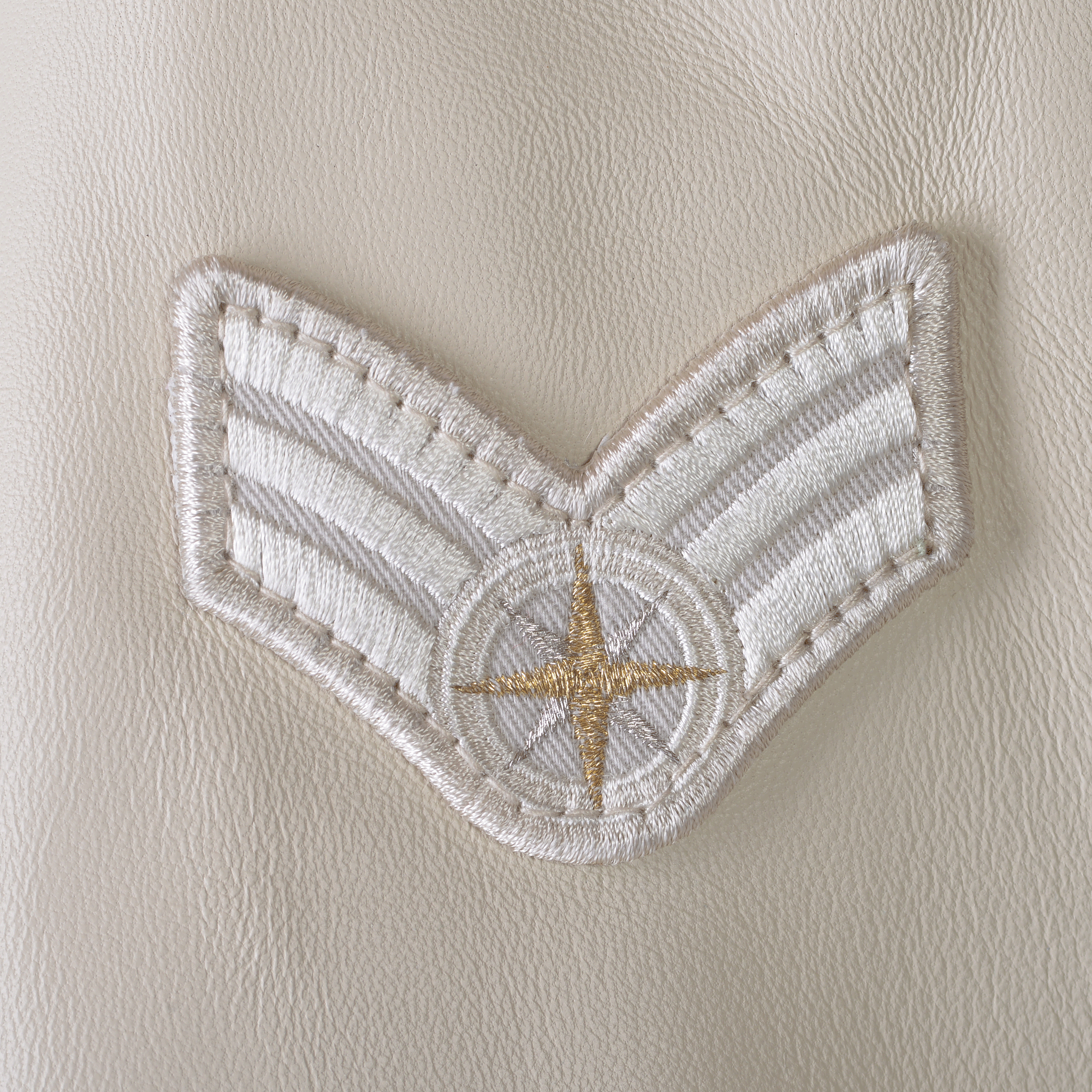 フード付きレザージャケット 25223910