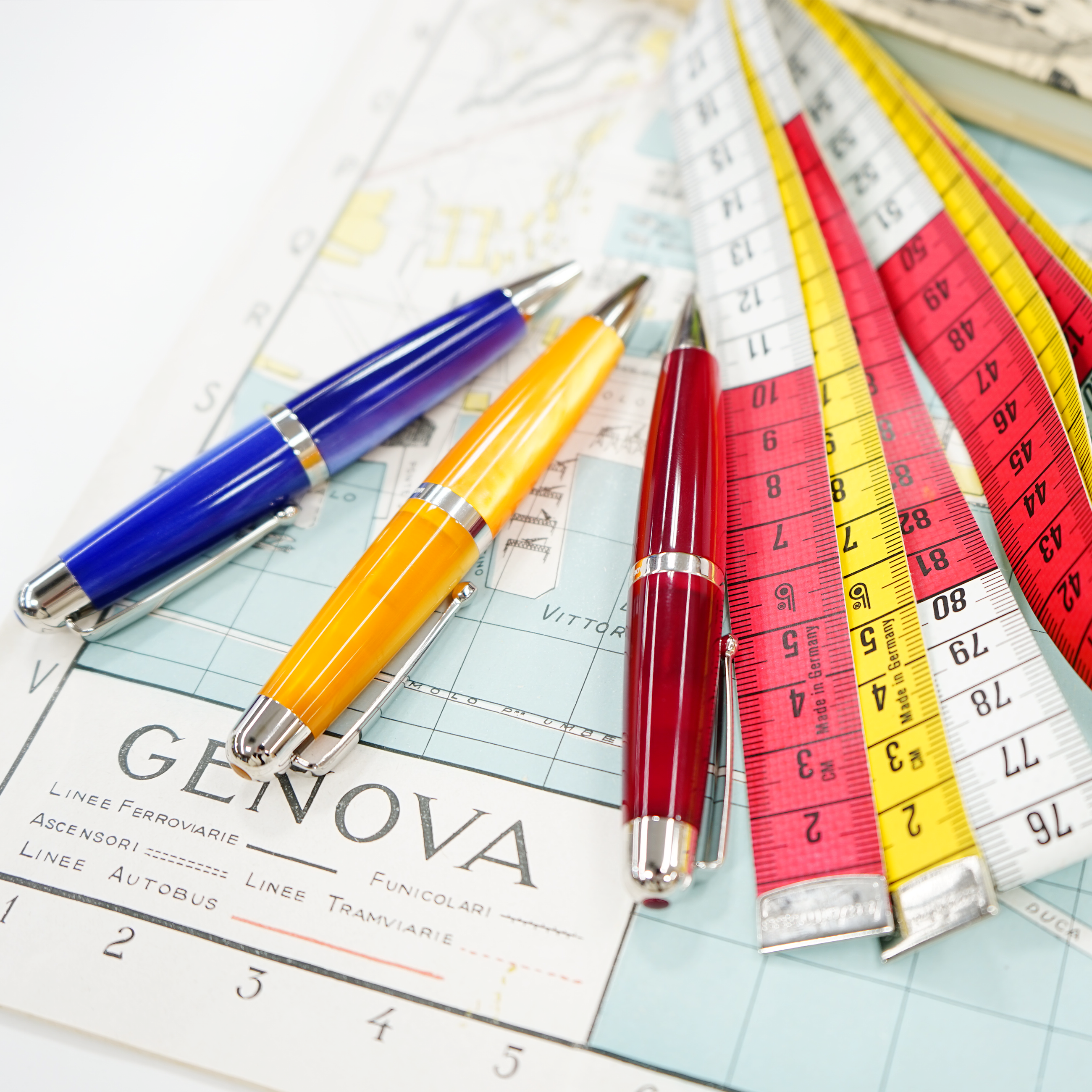 【SIGNUM スモール・ソラーレ】ボールペン(レッド) 57001060