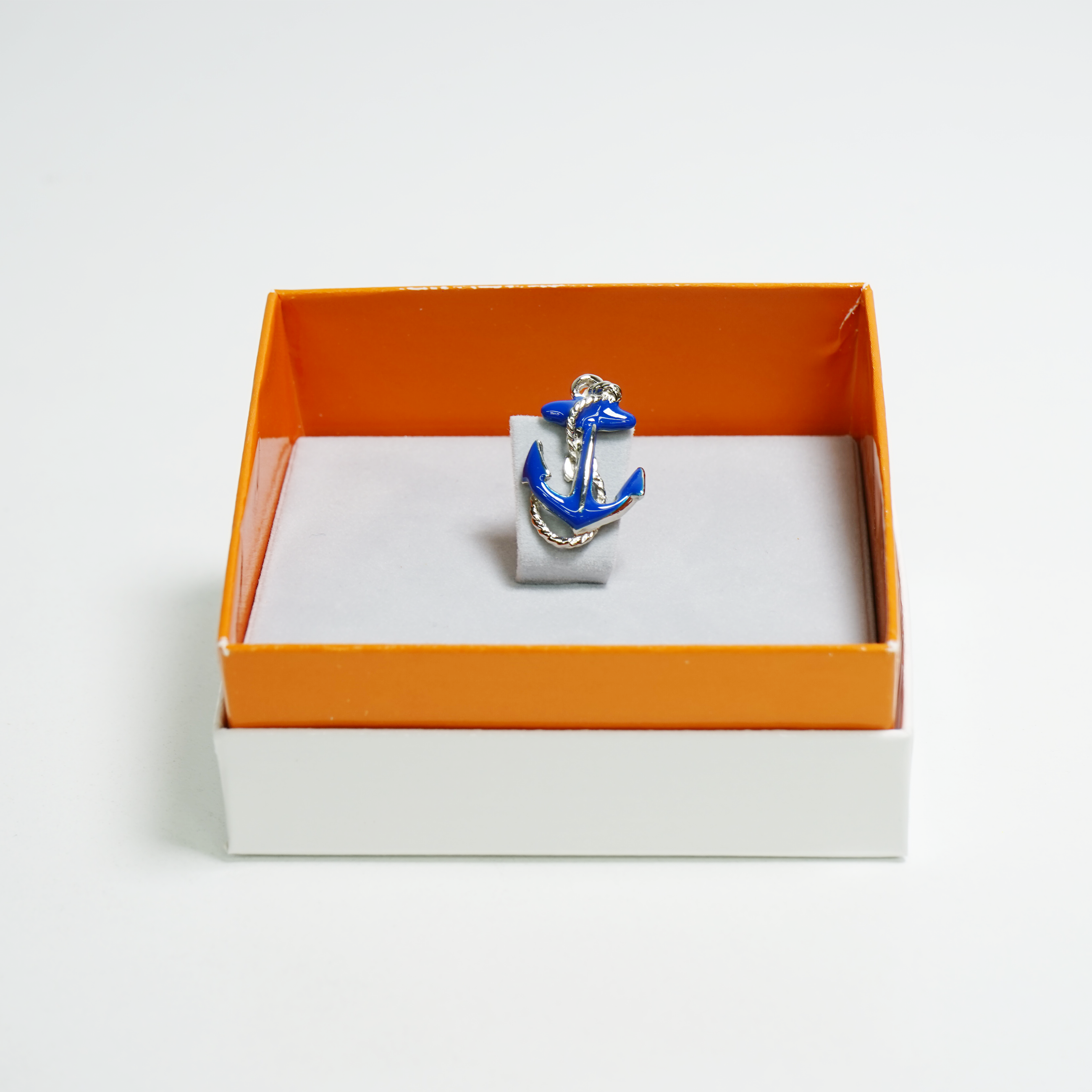 ラペルピン イカリ 57001090