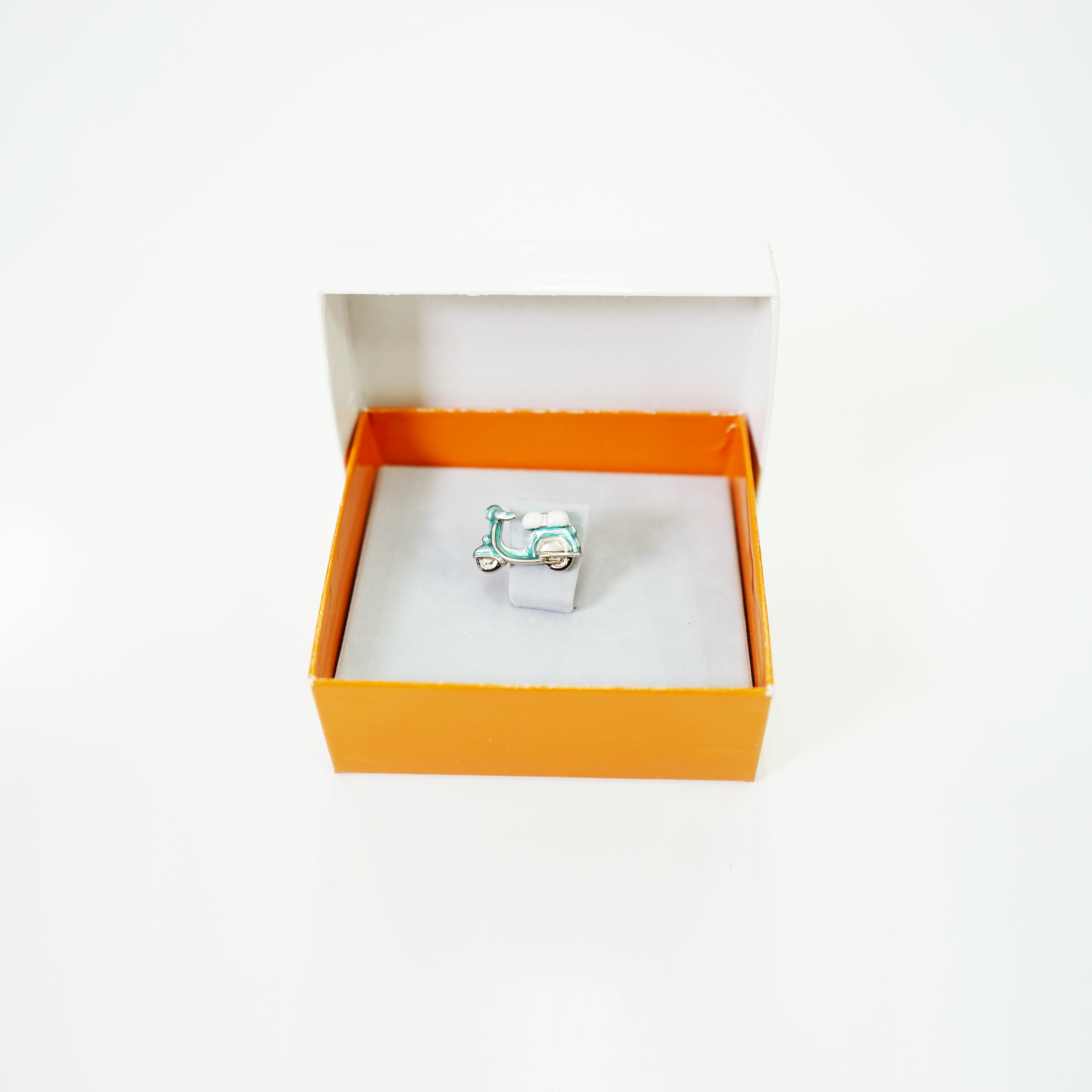 ラペルピン スクーター 57001120