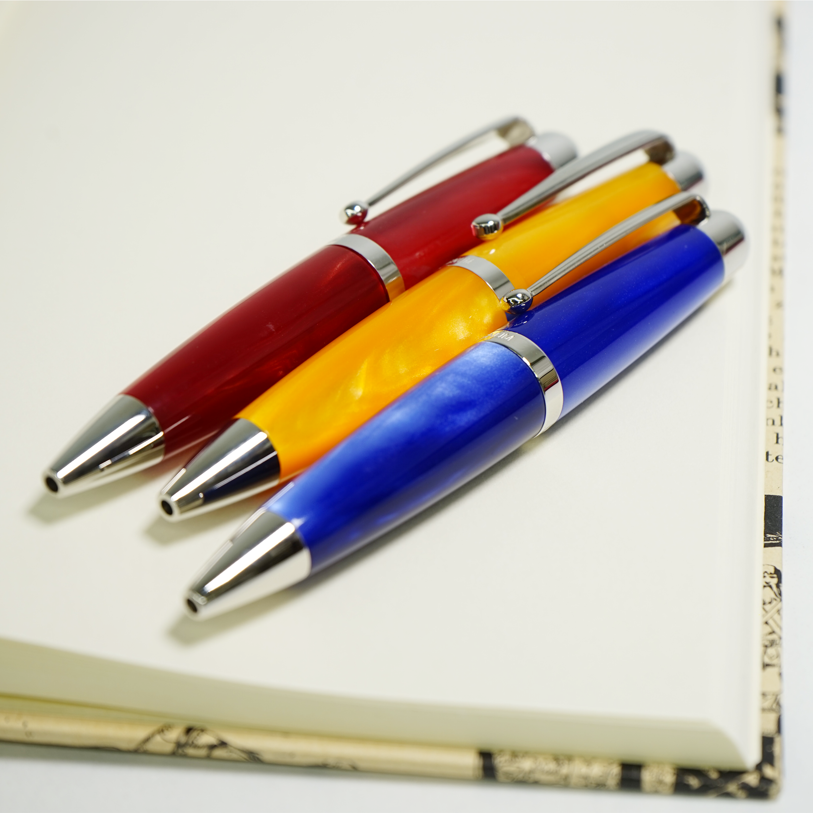 【SIGNUM スモール・ソラーレ】ボールペン(オレンジ) 57001050