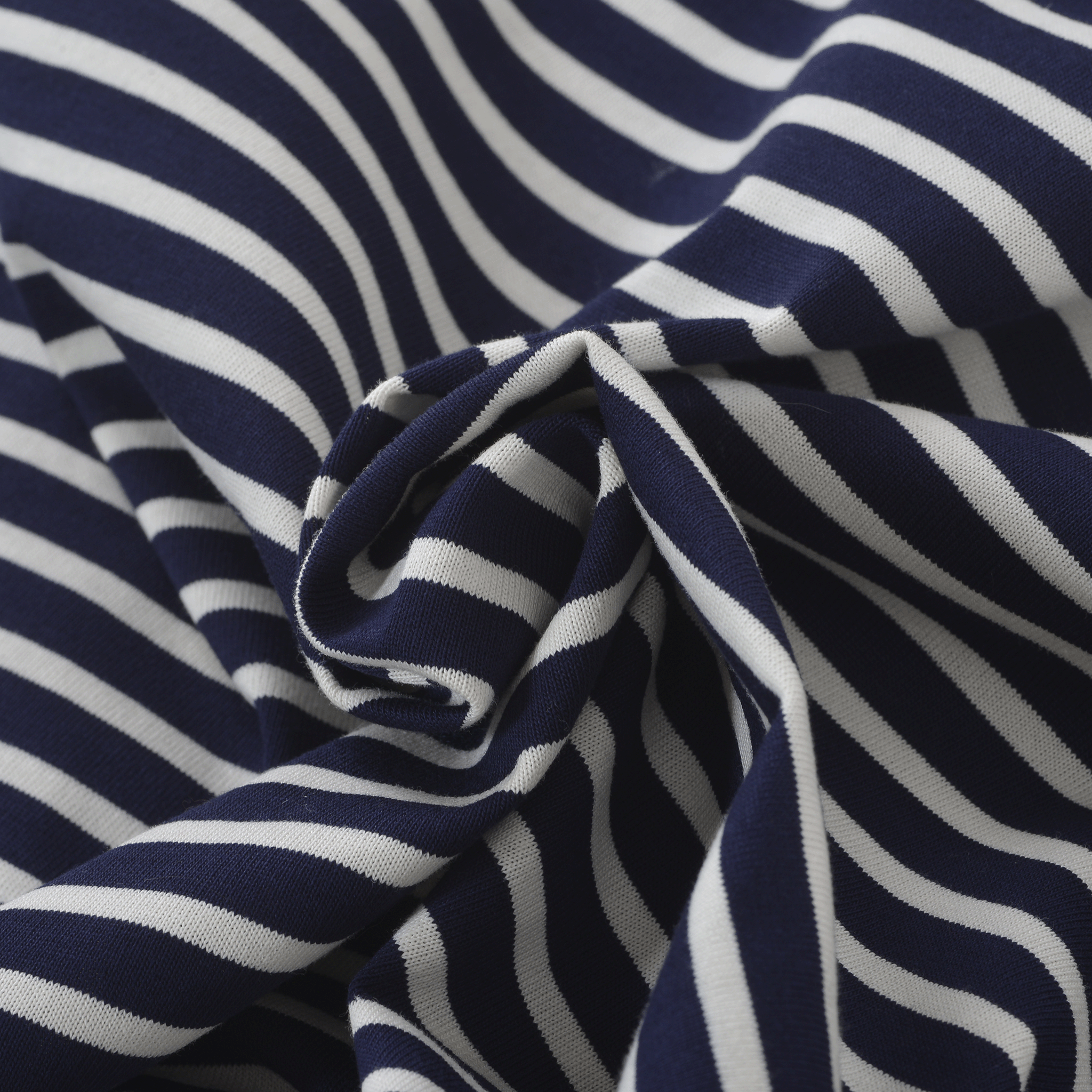 [Official] SINA COVA Striped Long Sleeve T-Shirt Unisex (Unisex) 24210020