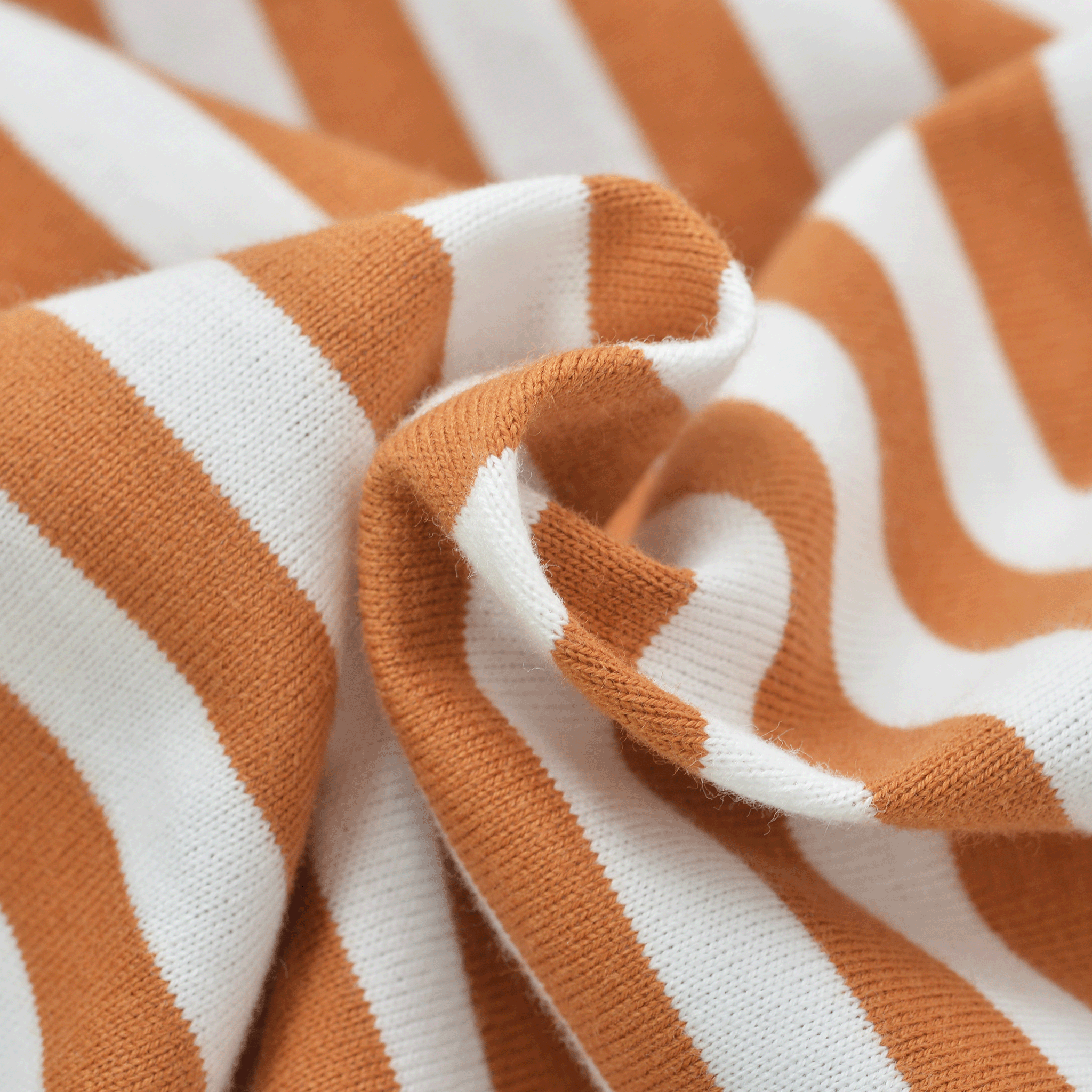 Border-patterned Short-sleeved T-shirt Unisex 26120570