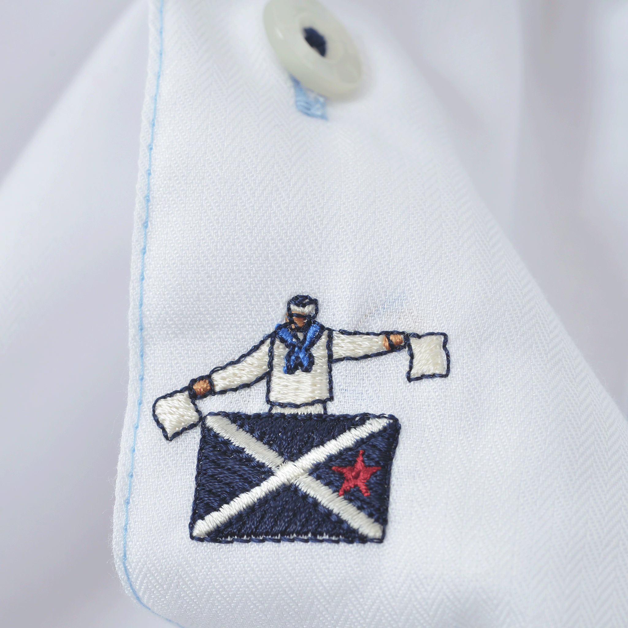 Long-sleeved button-down shirt 26214010