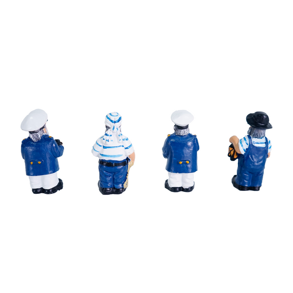 Captain and crew miniature objects (set of 4) 56197580